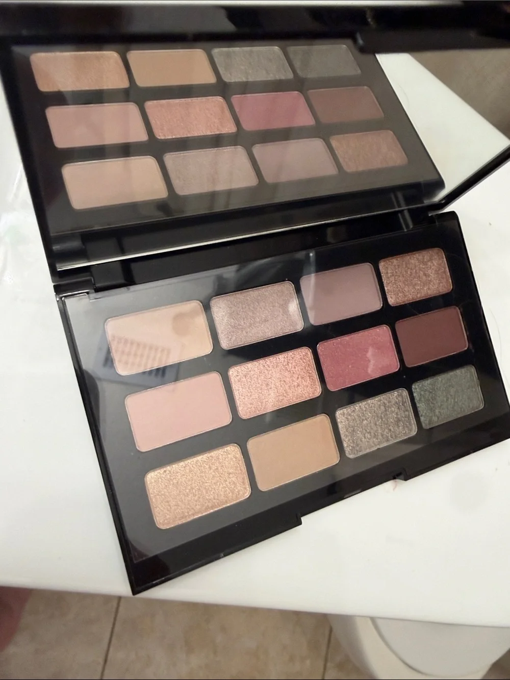 Laura Geller Neutral Rose & Bronze Eyeshadow Palette